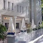 Siemensstadt 酒店 *