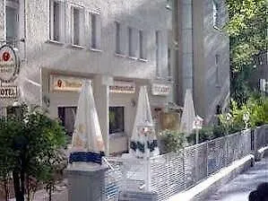 Siemensstadt Hotel *